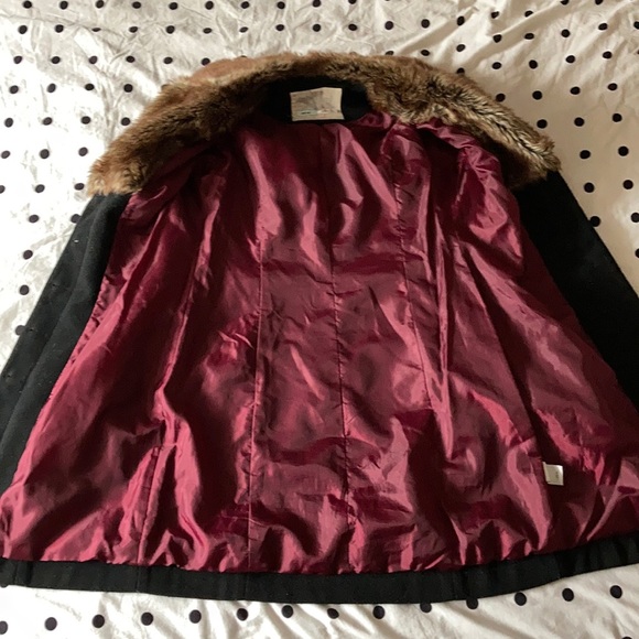 Kimchi Blue faux fur coat - Picture 6 of 7